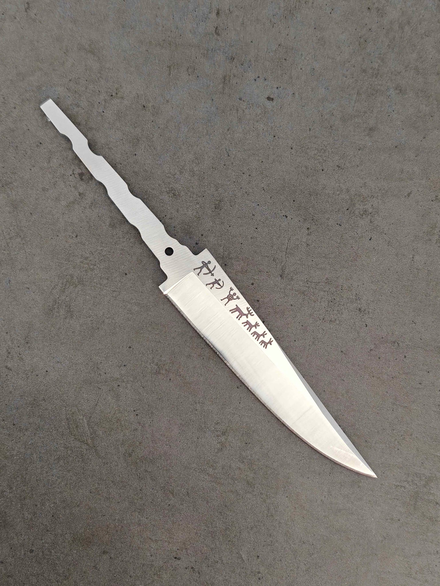 LIMITED EDITION Tapio 105 - Petroglyph