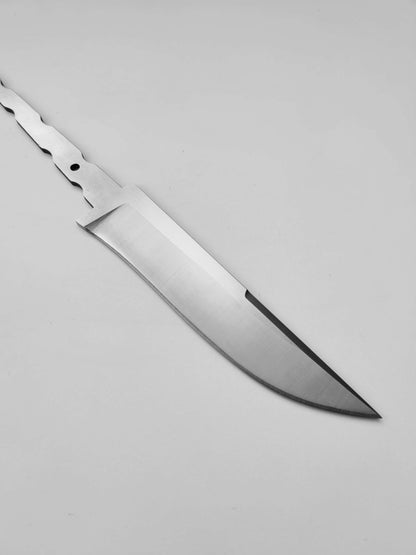 Jakte 135 - Large Bowie-like Survival Blade