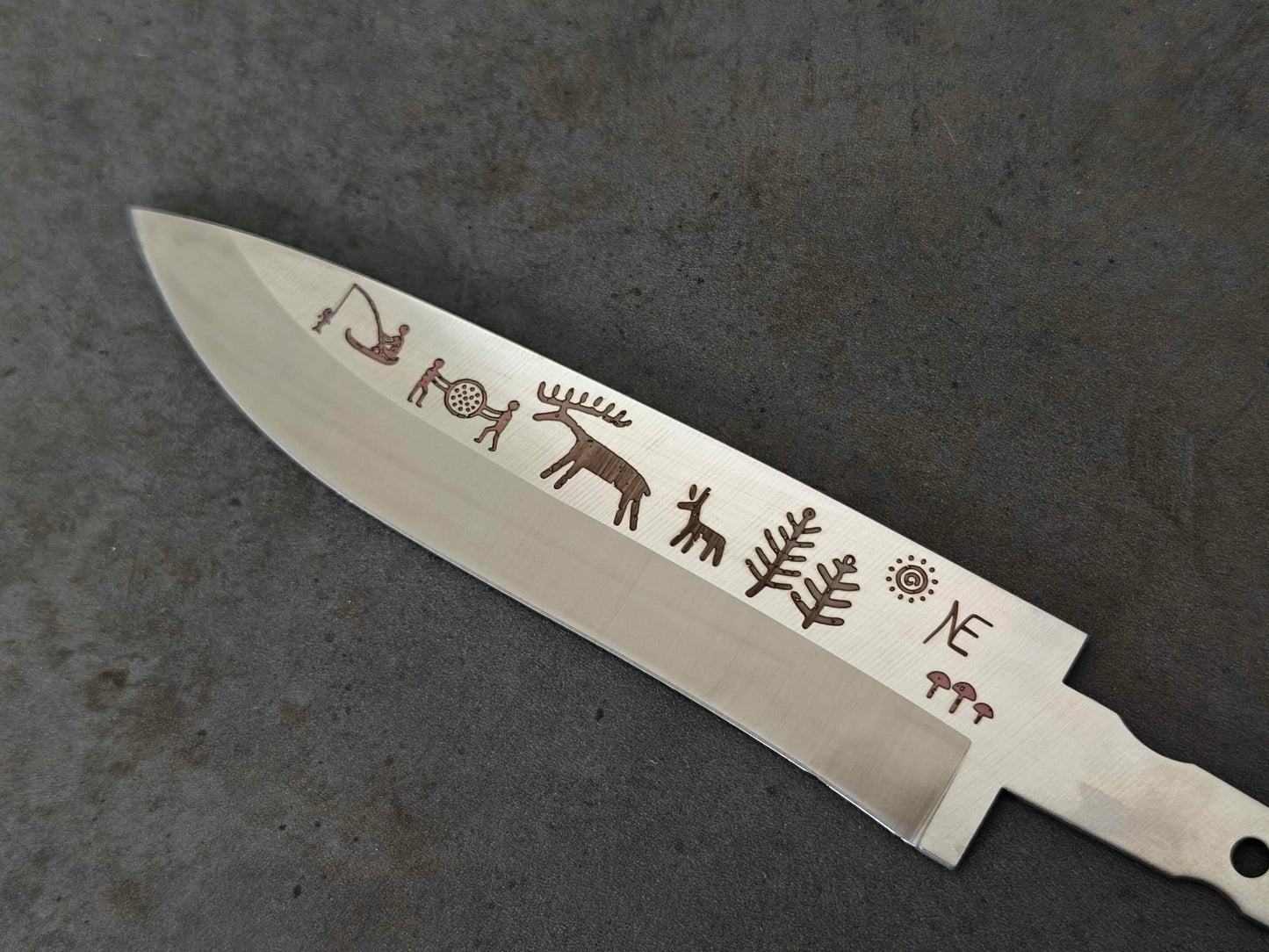 LIMITED EDITION Bambi 125 - Petroglyph